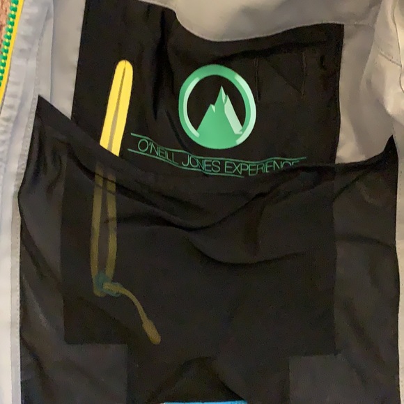 O’Neill Men’s ski/snowboard jacket&pants (ECU!!!!) - Picture 6 of 16